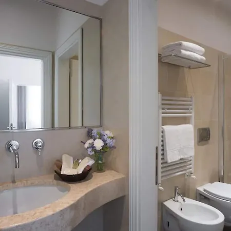 La Hotell Siena