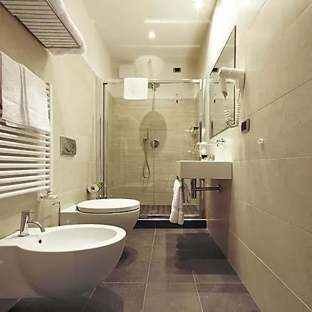 Hotel La 3*