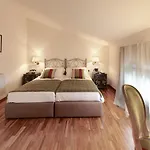 Hotell La