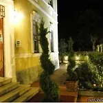 Hotell La 3*