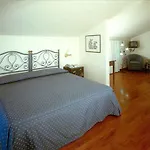 La 3*